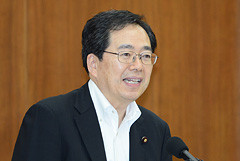 質問する斉藤鉄夫